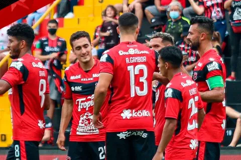 Alajuelense aseguró boleto a próxima edición de Liga de Concacaf