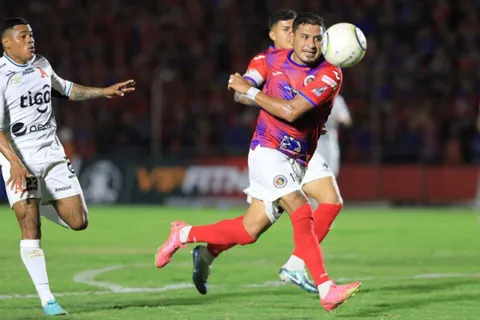 FAS y Alianza empataron en la ida de las semifinales del Clausura 2024 de El Salvador