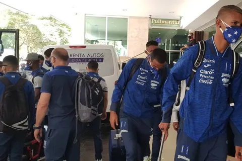 Honduras arribó a Guatemala para afrontar el partido amistoso
