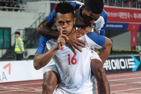 ¡Rolando Blackburn vuelve al fútbol de Sudamérica!