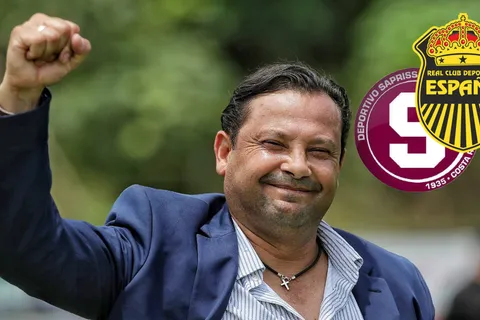 Escuela Saprissa: Jeaustin Campos logra lo que parecía imposible en Honduras