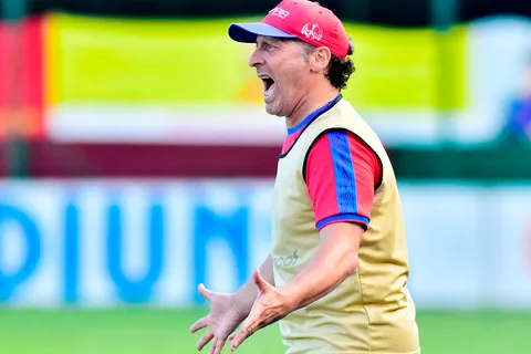Demoledor: Pedro Troglio escupe toda su furia contra los que quieren ver muerto a Olimpia