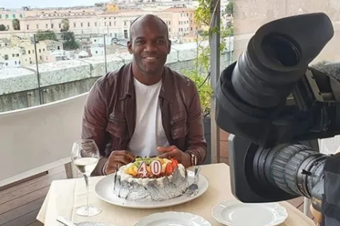 David Suazo festejó sus 40 años de edad
