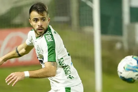 Rodrigo Saravia no seguirá siendo jugador de Plaza Colonia
