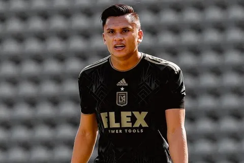 Denil Maldonado debuta con LAFC en amistoso de pretemporada
