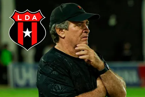 Machillo Ramírez lo echó de Alajuelense, fichó por un rival en Costa Rica y rompe el silencio: "Ahora me siento valorado"