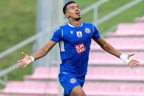 Ariagner Smith brilla en el empate del Panevezys en la Conference League
