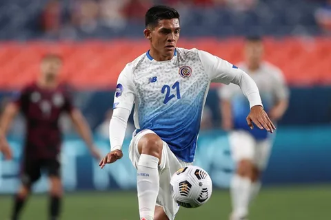 Alonso Martínez dejaría Alajuelense para convertirse en legionario