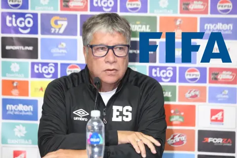 Lo sufre El Bolillo Gómez: El Salvador conocerá la decisión de FIFA previo a los partidos de la Eliminatoria Mundialista