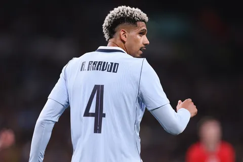 ronald araujo-uruguay-espana-por que no juega-mundial 2026
