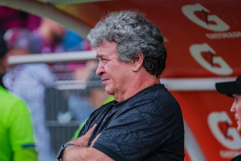 Machillo Ramírez tomó el timón en el vestuario.