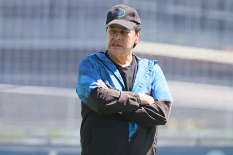 Luis Fernando Tena confirma otra baja para la Selección de Guatemala