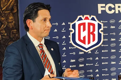 Se lo llevan desde Sudamérica: Ronald González sufre un revés con uno de sus candidatos fuertes para dirigir a La Sele