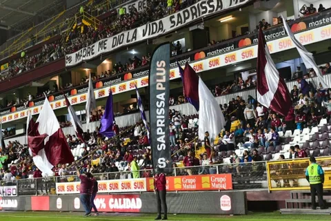 Con otro triunfo, Saprissa se aferra a la posibilidad de clasificación