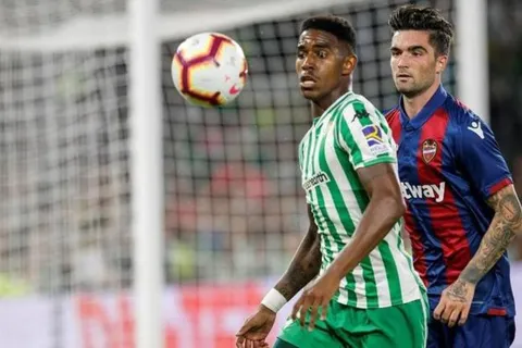 Joya dominicana del Betis es tentada por un grande