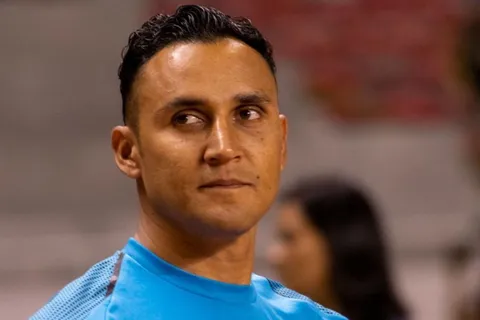 Ya se sabe cuándo vuelve Keylor a la acción tras su marcha del Madrid