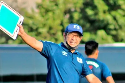 Hugo Pérez, autocrítico: “Deberíamos haber ganado nuestros dos partidos en casa”