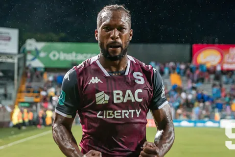 "Furia": Kendall Waston habla sin filtro tras el papelón de Saprissa ante Herediano