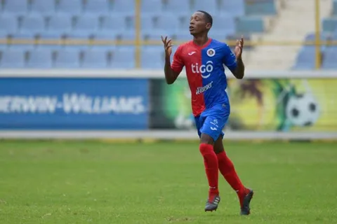Brayan Gil cambiará de club y se ilusionan los aficionados de FAS
