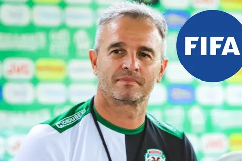 El castigo que FIFA confirmó y que involucra al DT de Marathón, Pablo Lavallén
