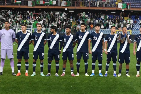 "Ridículo": La prensa de Guatemala destruye a la Selección Nacional tras la goleada contra Argelia
