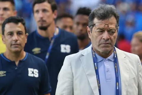Hugo Pérez se encontrará con este problema en su regreso a El Salvador.