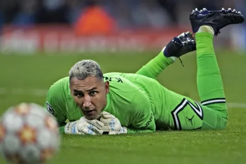 Roger Mora, formador de Keylor Navas en Saprissa: "Tanto desprecio en PSG le puede estar golpeando"