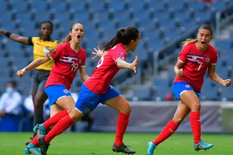 Costa Rica golea a Trinidad y Tobago y sella su boleto para el Mundial Femenino