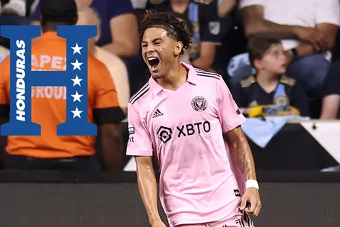 David Ruiz confirma lo que tuvo que hacer para que no le cortaran el pelo en Honduras