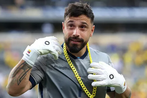 Quién es Hernán Galíndez, el argentino que jugaba de mediocampista y hoy es arquero de Ecuador en el Mundial 2026
