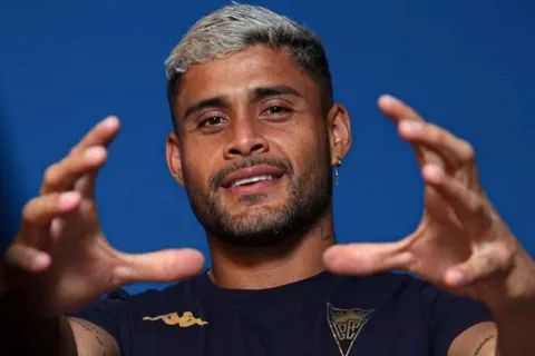 Kevin Chamorro comienza a ver la luz al final del túnel en el futbol de Portugal