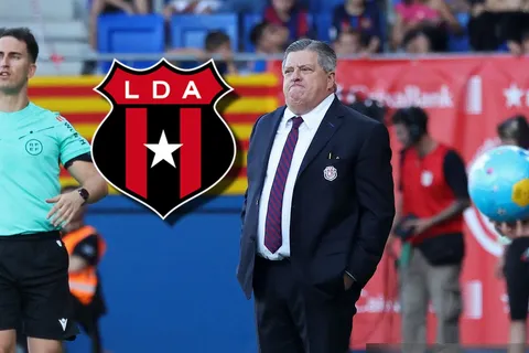 Piojo Herrera dejó afuera a dos figuras de Alajuelense.