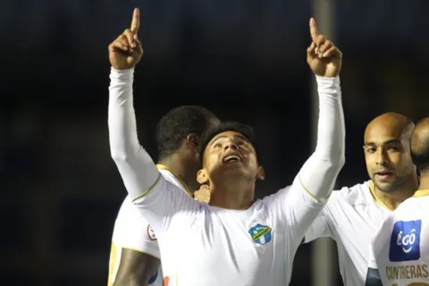 Liga Concacaf: Comunicaciones vence 2-1 a Alianza [VIDEO]