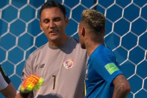 La Tricolor publica su convocatoria y descarta a Keylor