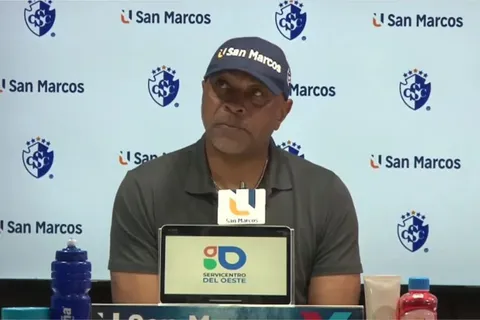Mauricio Wright pone en duda su continuidad luego de la derrota ante Saprissa