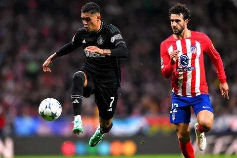 Luis Palma se ausentará en el próximo partido de UEFA Champions League del Celtic