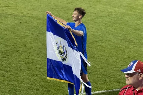 Nathan Ordaz tomó una decisión que cambiará su vida para siempre: El Salvador en vilo