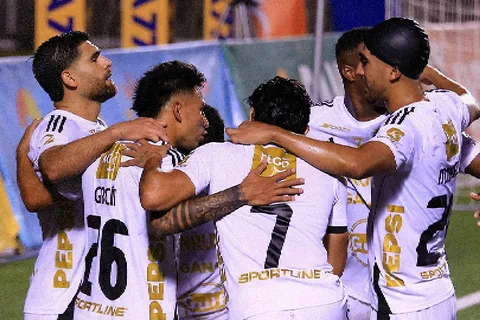Así está la tabla de posiciones de la Liga Nacional de Guatemala, Clausura 2026 y Acumulada tras la goleada de Comunicaciones