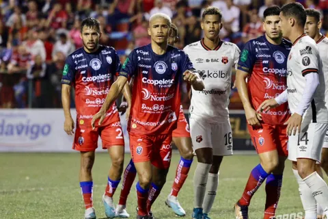 Alajuelense se quiere llevar a la figura de los Toros. (Foto: AD San Carlos)