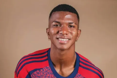 Jeyland Mitchell es seguido por varios equipos.