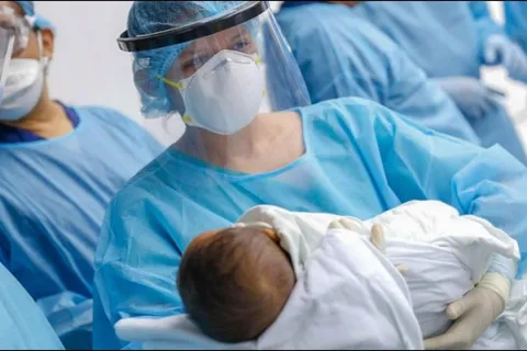 Milagro: tras 10 días en el hospital, bebe salvadoreño venció al coronavirus