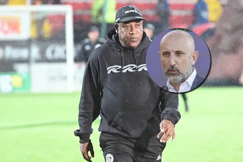 Hernán Medford no perdonó a Osael Maroto.
