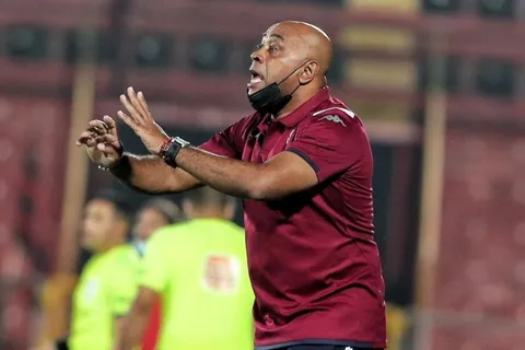 Wright: “Sería un sueño quedar campeón con Saprissa”