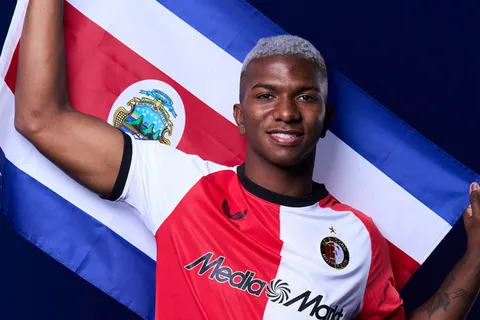 No es Guimaraes: quién en Alajuelense se cuelga el éxito de Jeyland Mitchell