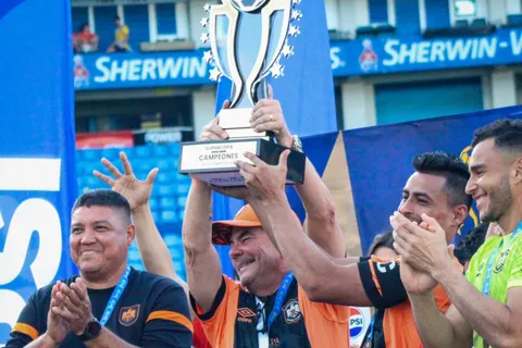 Águila vence a Alianza en la Supercopa de El Salvador