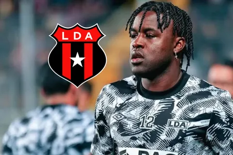 Todo Alajuelense consternado por la decisión dirigencial que pone en jaque el futuro de Joel Campbell: "Ya no hay chance"
