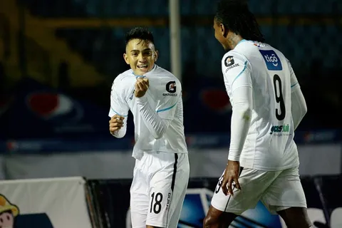 Comunicaciones fue el ganador del Clásico de Guatemala al remontarle a Municipal