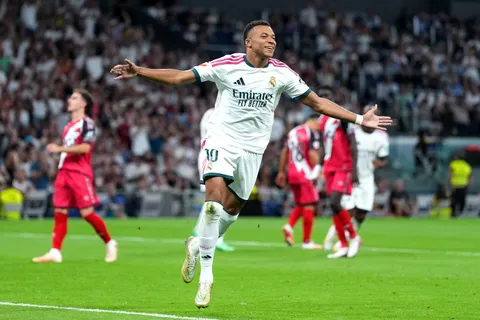 Real Madrid 4-1 Rayo Vallecano: doblete de Mbappé y resumen de una victoria con reacción visitante