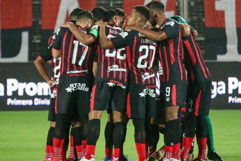 Alajuelense sufrió de más para poder sellar el segundo lugar de la clasificación