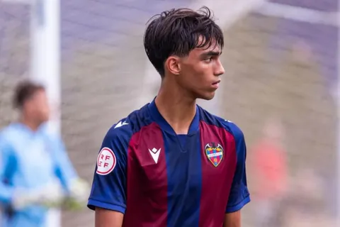 Panamá celebra el gran salto de Martín Krug en el futbol de España